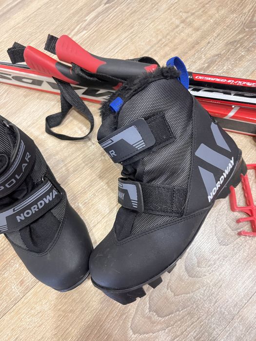 Комплект лыжный 35р