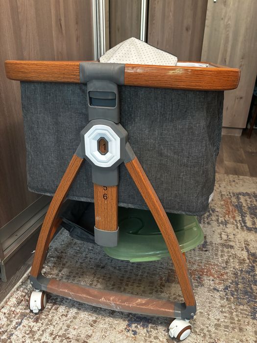 Продам детскую кроватку