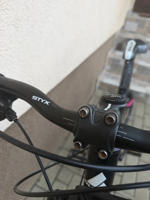 Bicicleta Bulls Zarena 2 pret mic si usor negociabil!