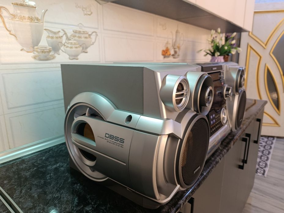 Музикалний центир  Samsung 3800 wat. Оригинал