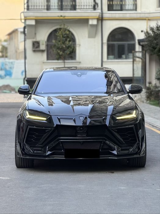Sotuvda Lamborghini Urus Mansory