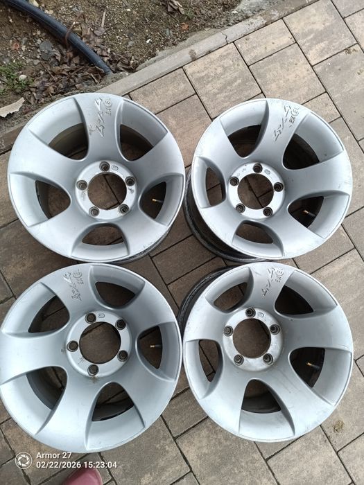 Jenti 15" Vitara