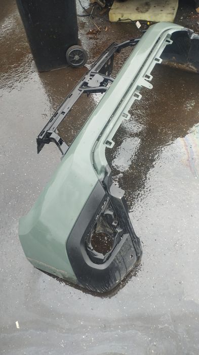 Bara fata Dacia Duster 2