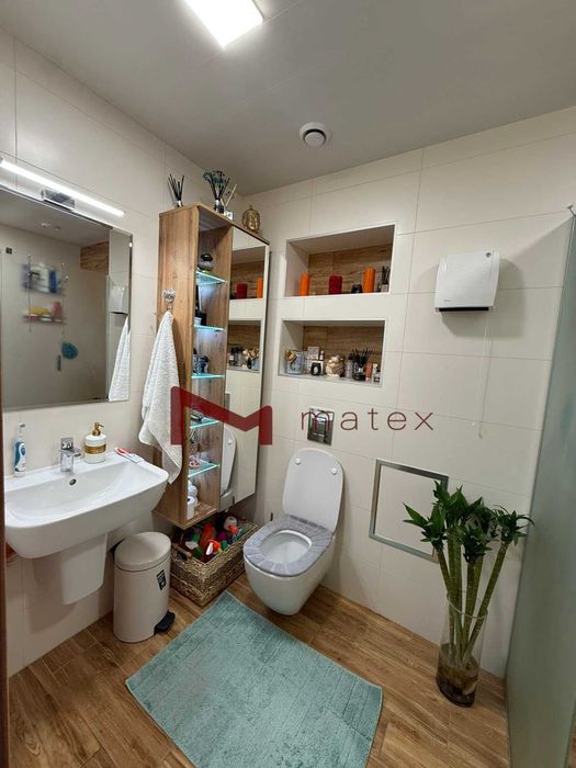 Продава се Тристаен апартамент в Варна, Бриз - 106 кв.м за 3019 €/кв.м - Снимка #6