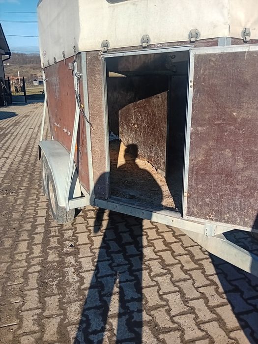 Remorca transport animale