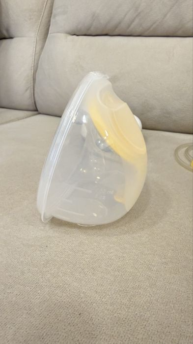 Eлектрическа помпа за кърма Medela Solo Hands-Free Двуфазна