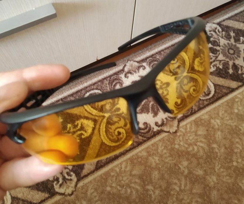 Антибликовые очки