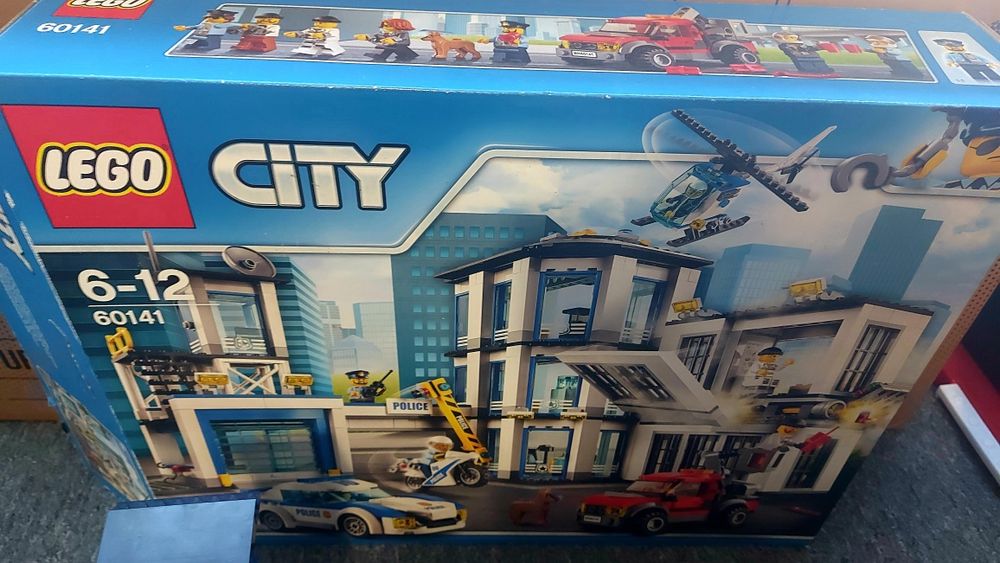 Lego city 60141 police полицейски участък
