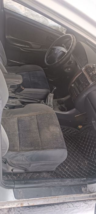 Продам Мазду 626