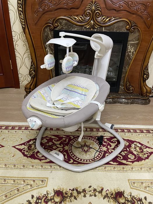 Шезлонг Joie, серый