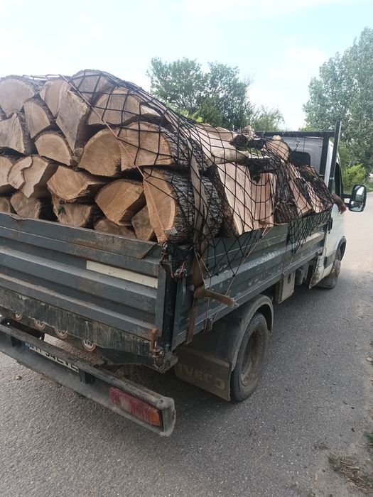 Vand lemne de foc transport gratuit în prahova 0728449170