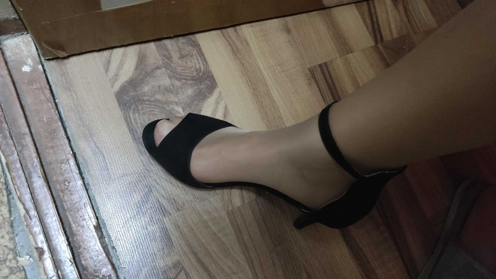 Обувь продам , босоножки