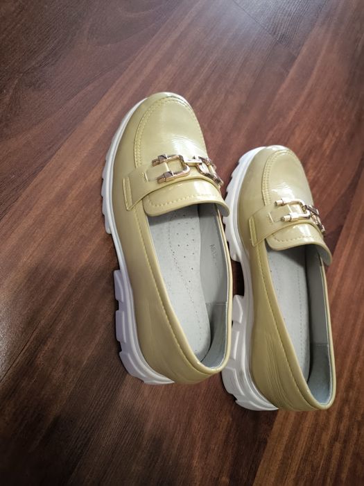 Обувь для девочек размер 36