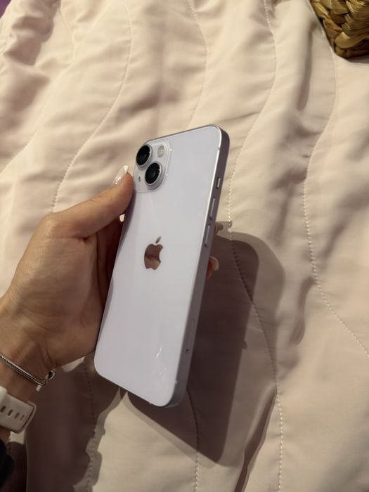 Продавам iphone 14 256gb purple