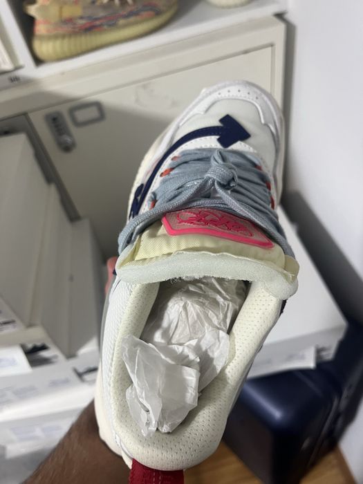 Off white odsy (marimi 41;42)