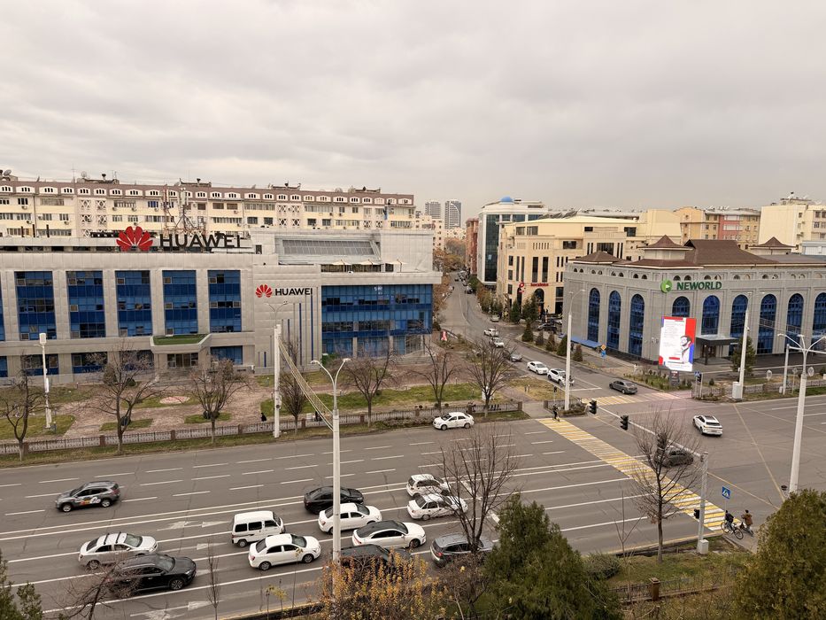 Посуточно метро айбек