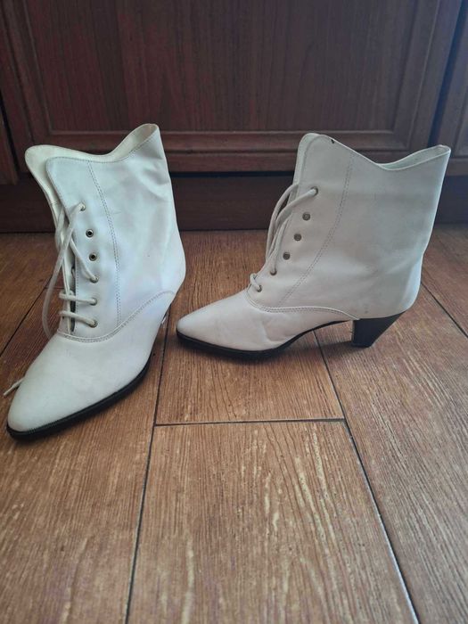 Боти,ботуши велур /естествена кожа 36 номер