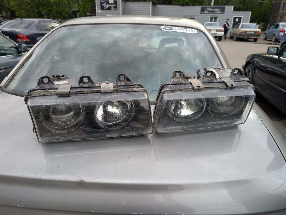 Продам фары BMW E36 ZKW (HELLA)