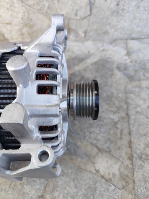 AternatorMercedes-Benz C-Class (W204) (anii 2007 - 2015)
Mercedes-Benz