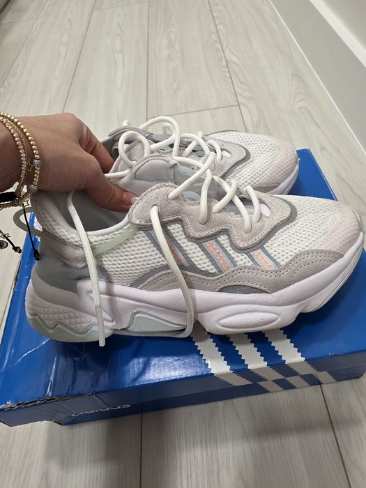 Adidasi originali osweego alb cu turcoaz