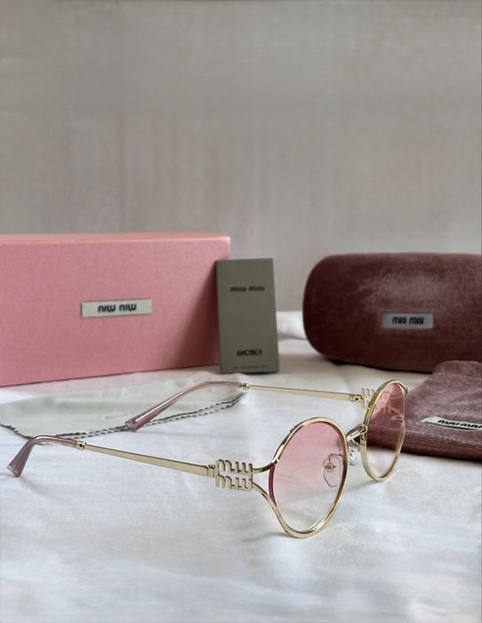 Miu miu слънчеви очила