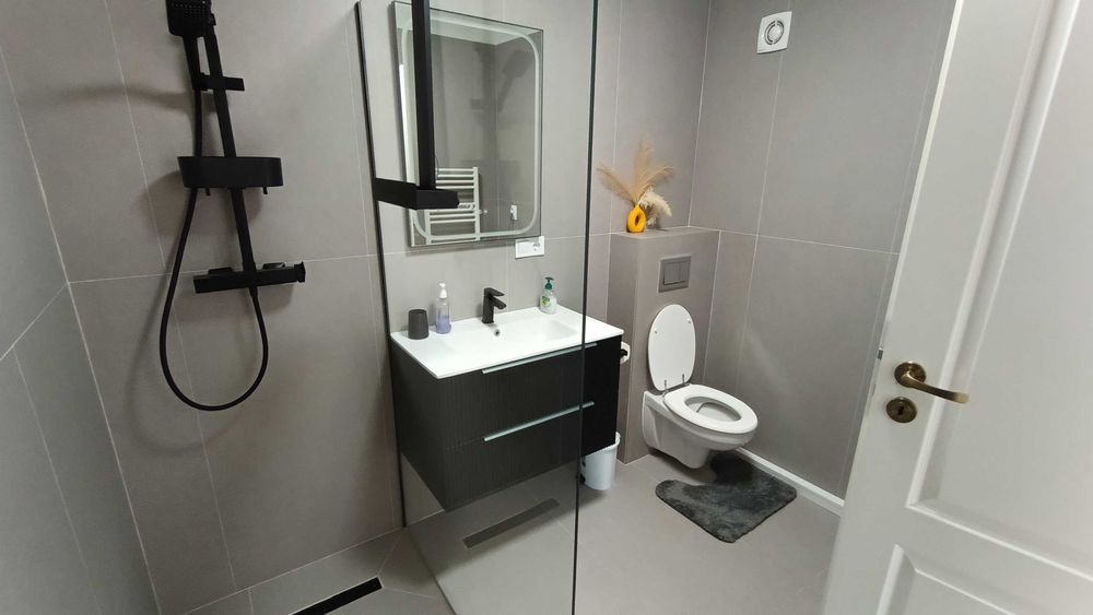 3 camere  | str. Portelanului, zona Rivus Mall  | Renovat | parcare |