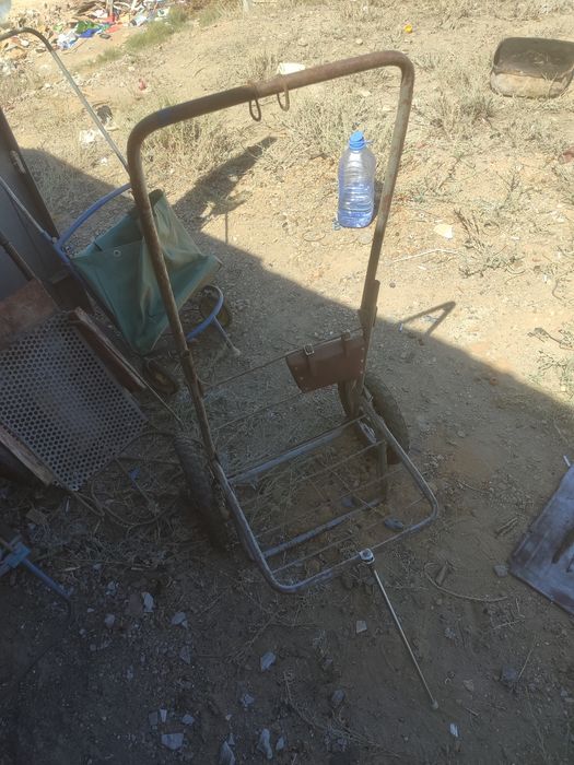 Продам тележки йй