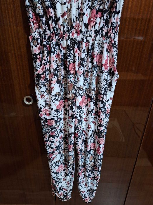 Гащиризон на цветя