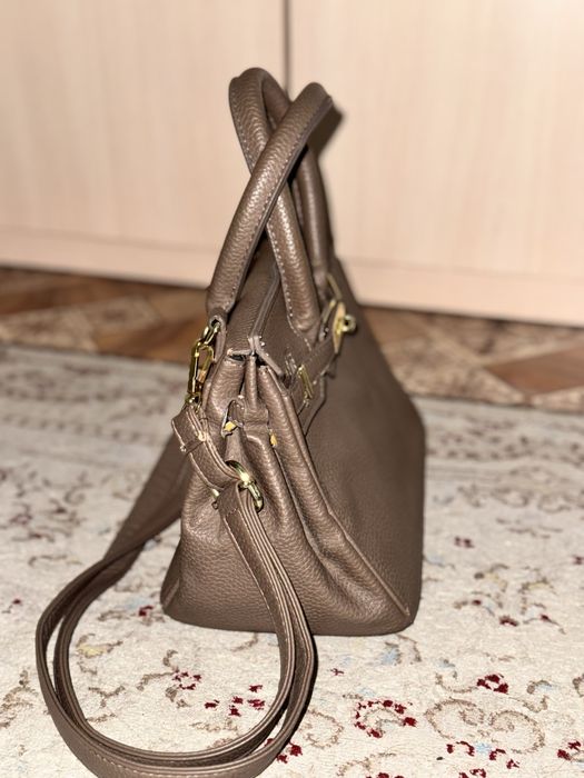 Продам женские сумочки