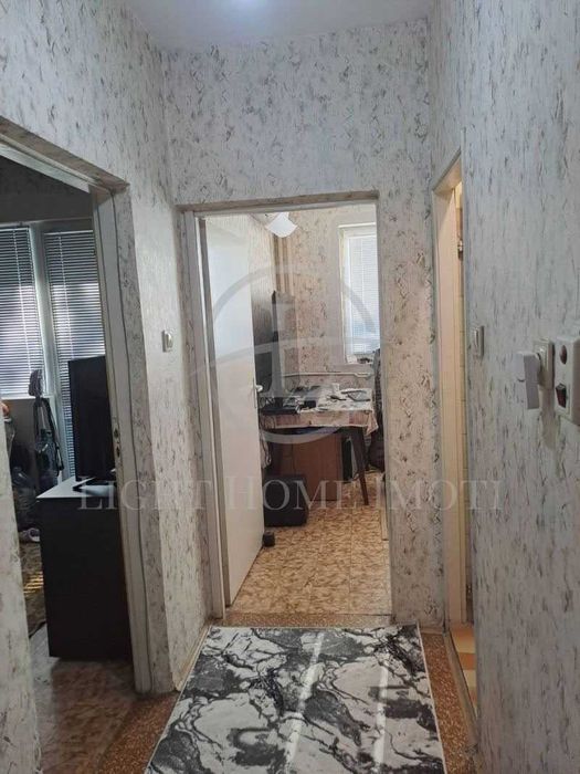 Продава се Тристаен апартамент в Пловдив, Кършияка - 88 кв.м за 1733 €/кв.м - Снимка #3