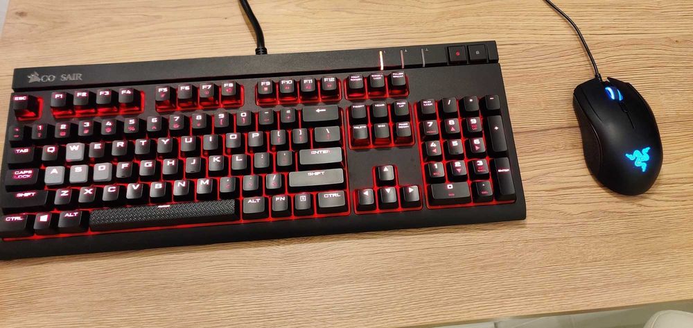 Геймърски компютър Ryzen 5700X RTX3080