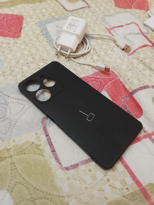 Tehno spark 10 Pro 128/8