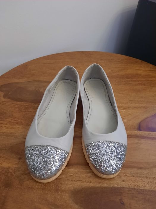 Vand balerini din piele