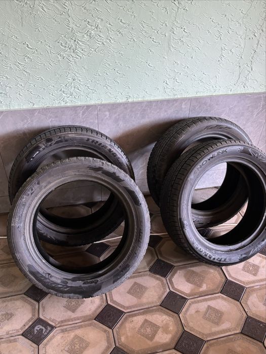 Шины для машины 235/55r18