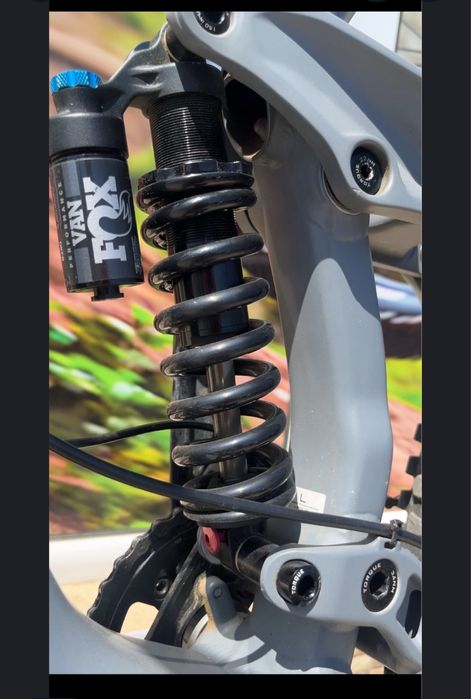 Trek session 8 2019 M/AL/27.5