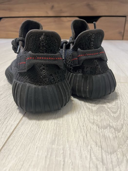 yeezy slides 350 маратонки