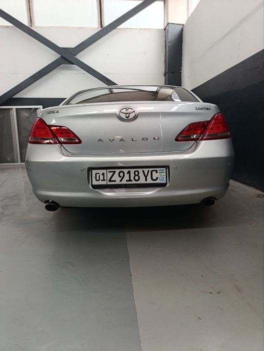 Тойотта авалон лимитед