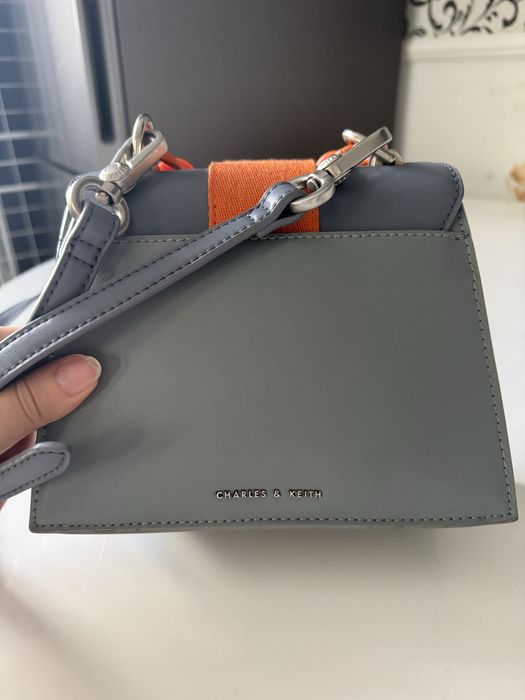 Сумка Charles&Keith