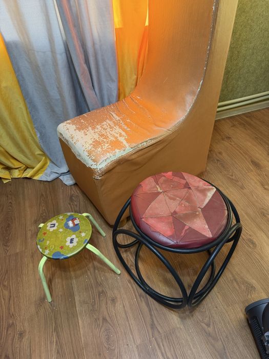 Стулья за все 1000