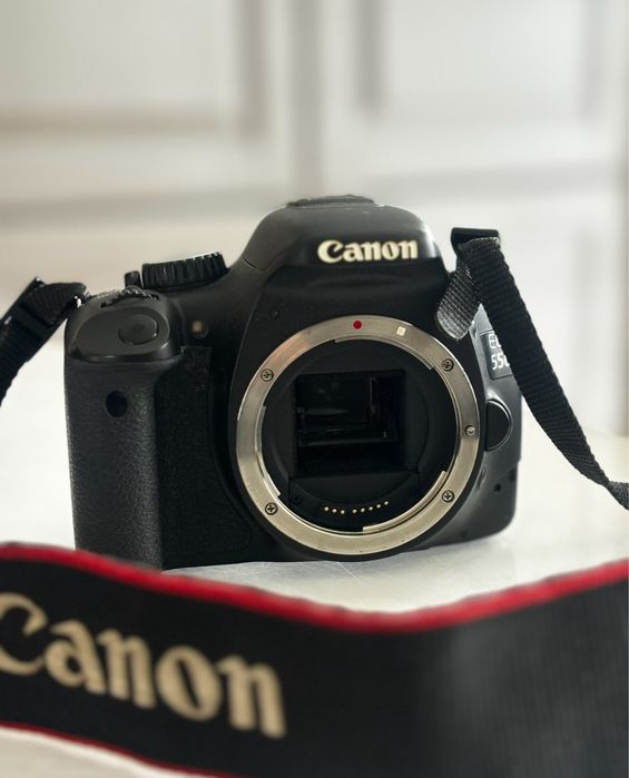 CANON EOS 550D folosit