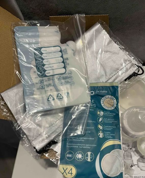 Продам электрический Молокоотсос от Baboo