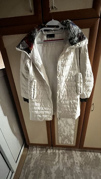 Дамско или юношеско яке Срр