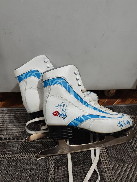 Коньки фигурные для катания