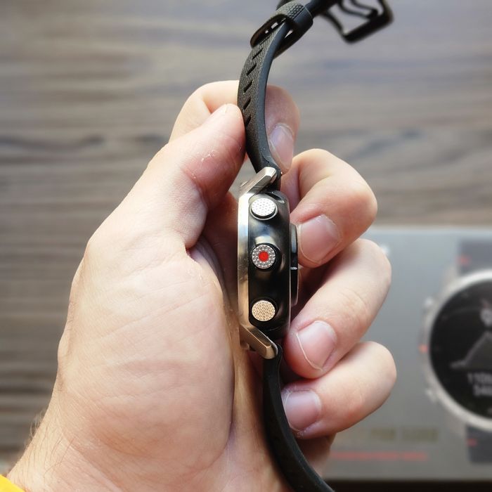 Polar Grit x Pro Titan