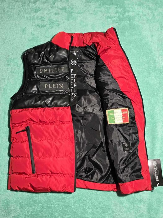 Елек нов Филип Плейн