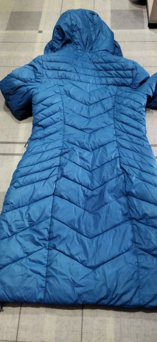 Куртка до колен 4000 тг