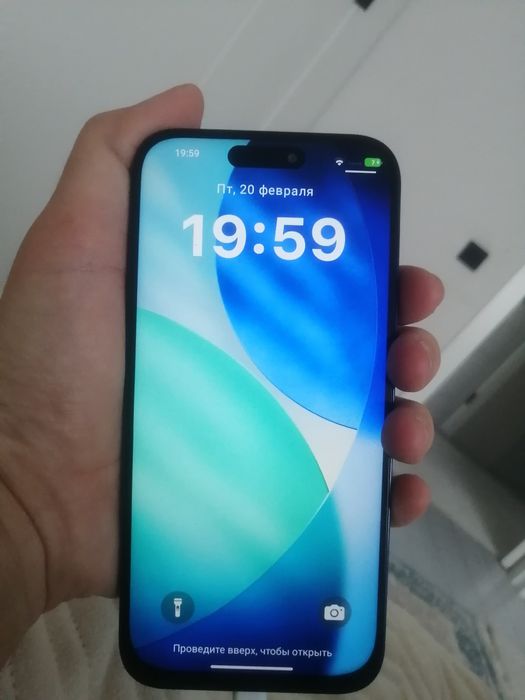 Продам или обмен айфон 17 про максLux