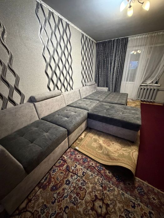 Продам срочно диван
