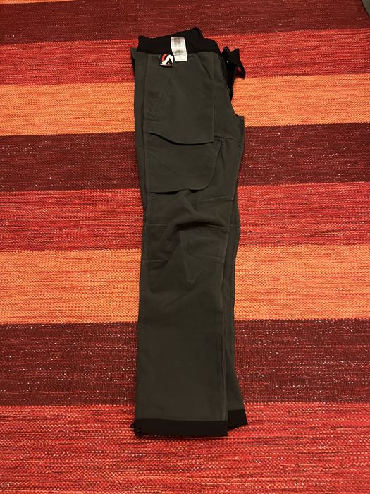 Pantaloni Northfinder softshell