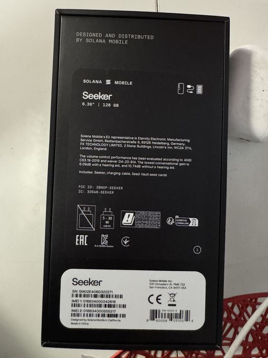 Telefon unic in Romania Solana Mobile Seeker